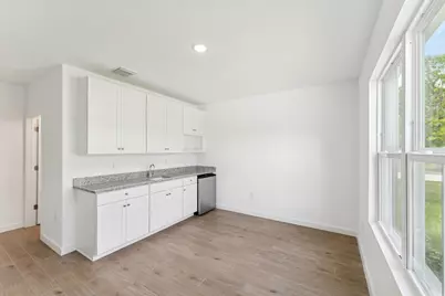 879 SW McCoy Avenue #74, Port Saint Lucie, FL 34953 - Photo 7