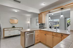 1281 NW 45th Ct, Deerfield Beach, FL 33064 - Photo 13