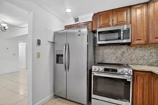 636 NW 13th St, Boca Raton, FL 33486 - Photo 7