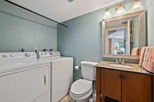 213 Seabreeze Cir, Jupiter, FL 33477 - Photo 11