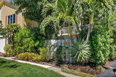 213 Seabreeze Circle, Jupiter, FL 33477 - Photo 3