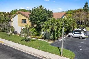 213 Seabreeze Cir, Jupiter, FL 33477 - Photo 23