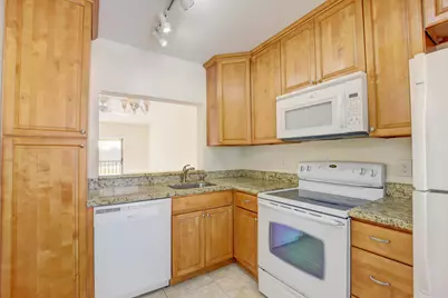 21943 Remsen Terrace #207, Boca Raton, FL 33433 - Photo 13