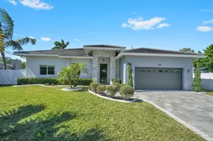 875 SE 13th Ave, Deerfield Beach, FL 33441 - Photo 17