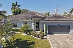 875 SE 13th Ave, Deerfield Beach, FL 33441 - Photo 1