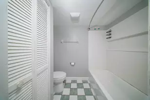 1482 N Lawnwood Cir, Fort Pierce, FL 34950 - Photo 15