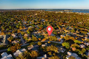 1482 N Lawnwood Cir, Fort Pierce, FL 34950 - Photo 21