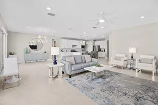 10205 SW Pervenche Ln, Port Saint Lucie, FL 34987 - Photo 15