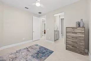 10205 SW Pervenche Ln, Port Saint Lucie, FL 34987 - Photo 27