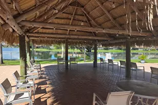 1001 Colony Point Cir, Pembroke Pines, FL 33026 - Photo 33