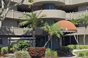 1001 Colony Point Cir, Pembroke Pines, FL 33026 - Photo 3