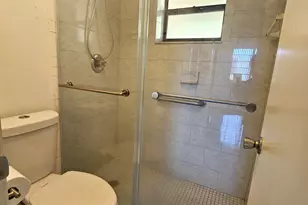 1001 Colony Point Cir, Pembroke Pines, FL 33026 - Photo 21