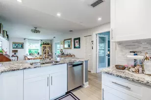 15812 Philodendron Cir, Delray Beach, FL 33484 - Photo 13