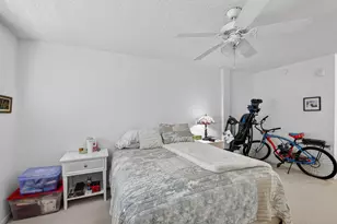 470 Executive Center Dr, West Palm Beach, FL 33401 - Photo 27