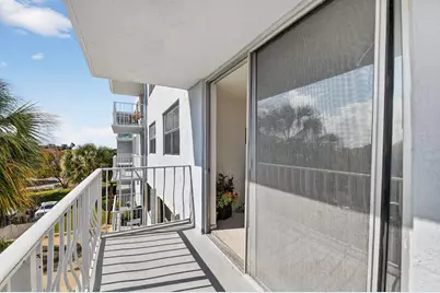 470 Executive Center Drive #4j, West Palm Beach, FL 33401 - Photo 17