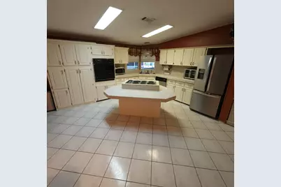 3393 Lake Overlook Place, Atlantis, FL 33462 - Photo 9