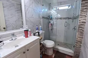 180 Shari Dr, West Palm Beach, FL 33409 - Photo 13