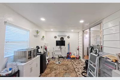 180 Shari Drive, West Palm Beach, FL 33409 - Photo 21