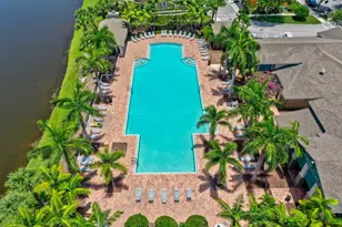 477 Pacific Grove Dr, West Palm Beach, FL 33401 - Photo 39