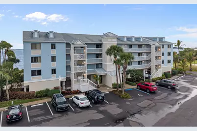 10 NE Plantation Road #305, Stuart, FL 34996 - Photo 1