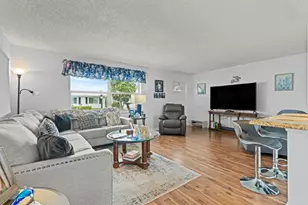2387 SW 13th Terrace, Boynton Beach, FL 33426 - Photo 3