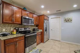 8 Mediterranean Blvd N, Port Saint Lucie, FL 34952 - Photo 3