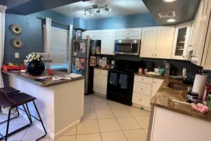 818 Sandtree Dr, Palm Beach Gardens, FL 33403 - Photo 11