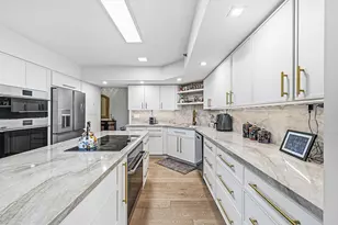 7575 Imperial Dr, Boca Raton, FL 33433 - Photo 11