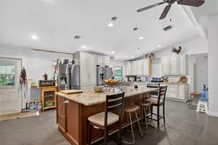 16446 E Aintree Dr, The Acreage, FL 33470 - Photo 11