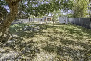 341 Pinewood St, Lantana, FL 33462 - Photo 5