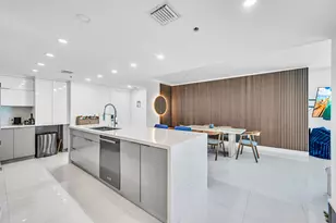 665 NE 25th St, Miami, FL 33137 - Photo 11