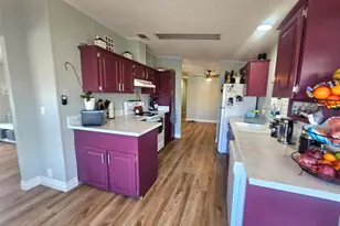 8110 SE Eagle Ave, Hobe Sound, FL 33455 - Photo 5