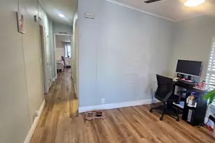 8110 SE Eagle Ave, Hobe Sound, FL 33455 - Photo 9