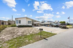 8110 SE Eagle Ave, Hobe Sound, FL 33455 - Photo 29