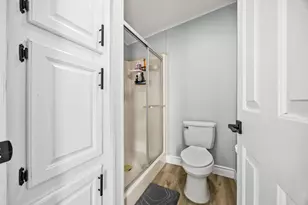 8110 SE Eagle Ave, Hobe Sound, FL 33455 - Photo 17