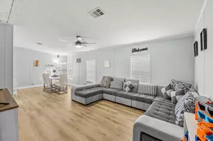 8110 SE Eagle Ave, Hobe Sound, FL 33455 - Photo 7