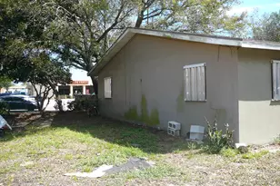 510 Gardenia Ave, Fort Pierce, FL 34982 - Photo 5