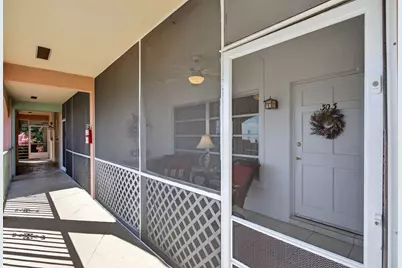 100 SE 6th Avenue #303, Pompano Beach, FL 33060 - Photo 7