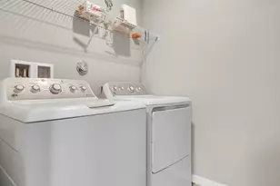 3550 San Bernardino Wy, Palm Springs, FL 33461 - Photo 17