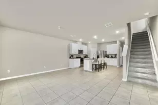 3550 San Bernardino Wy, Palm Springs, FL 33461 - Photo 9