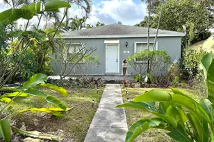 1147 15th Ave N, Lake Worth Beach, FL 33460 - Photo 1