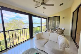 10870 Lakemore Ln, Boca Raton, FL 33498 - Photo 9