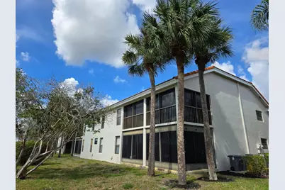 10870 Lakemore Lane #201, Boca Raton, FL 33498 - Photo 3