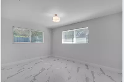 465 NW 11th St Street, Boca Raton, FL 33432 - Photo 27