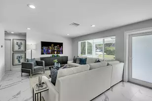 465 NW 11th St St, Boca Raton, FL 33432 - Photo 5