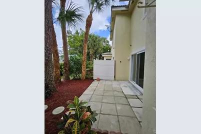 13490 Old Englishtown Road, Wellington, FL 33414 - Photo 9