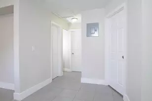 1126 NE 16th Pl, Fort Lauderdale, FL 33305 - Photo 5