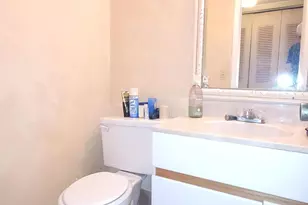 21 Norwich A, West Palm Beach, FL 33417 - Photo 7