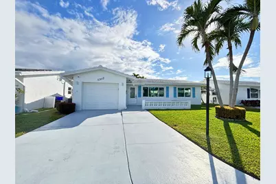 1307 SW 24th St Street, Boynton Beach, FL 33426 - Photo 1