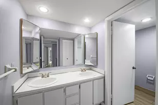 388 Lake Arbor Dr, Palm Springs, FL 33461 - Photo 21